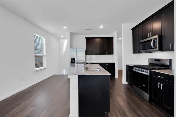 $2,200 | 14403 Cedar Ledge Lane, Conroe, TX 77302