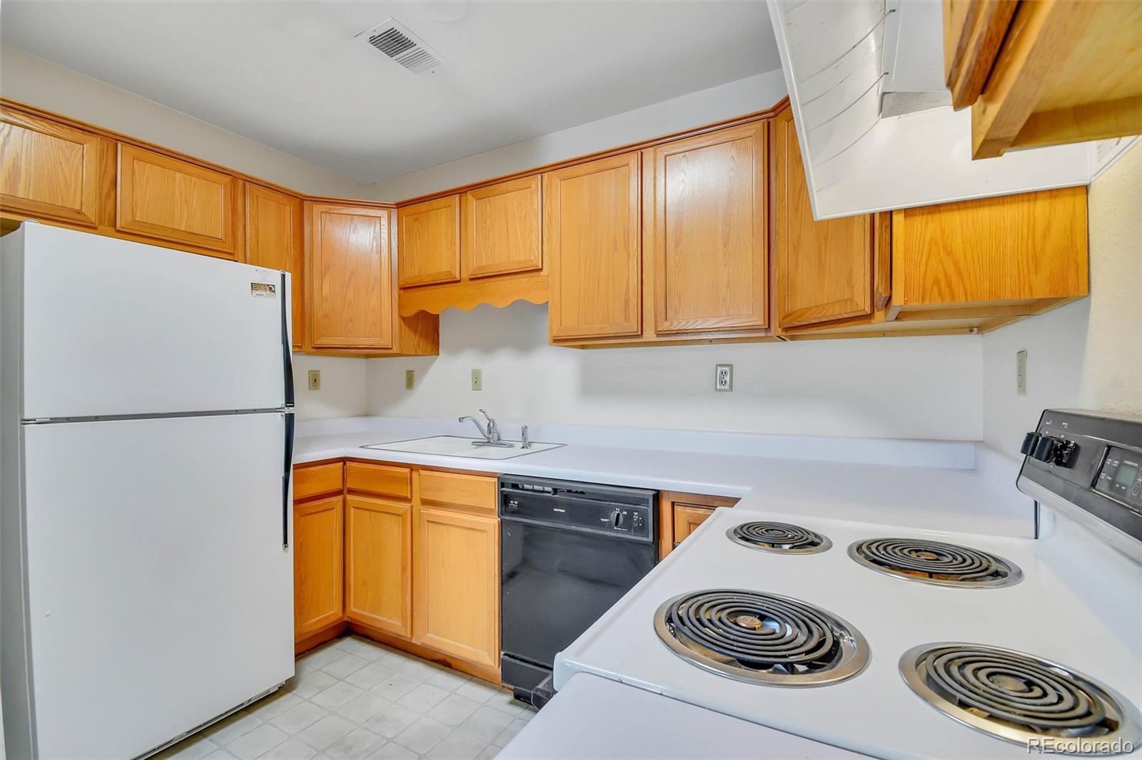 5071 Garrison Street, Unit 200C Wheat Ridge, CO 80033 - Photo 9 of 20