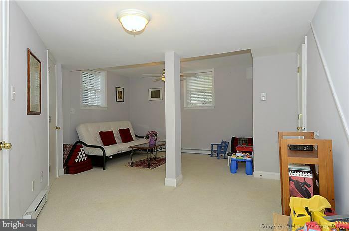 2719 Plyers Mill Road Silver Spring, MD 20902 - Photo 14 of 30 Family Room