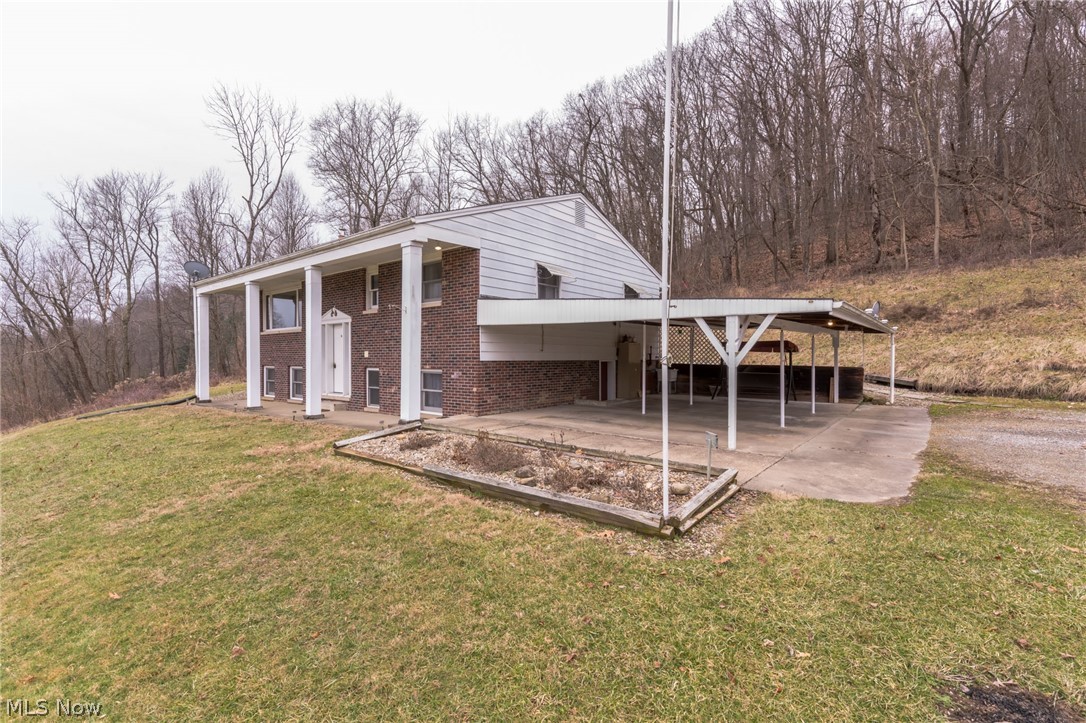 1496 Tall Timber Road Northeast New Philadelphia, OH 44663 - Photo 2 of 23 Gallery Image 2