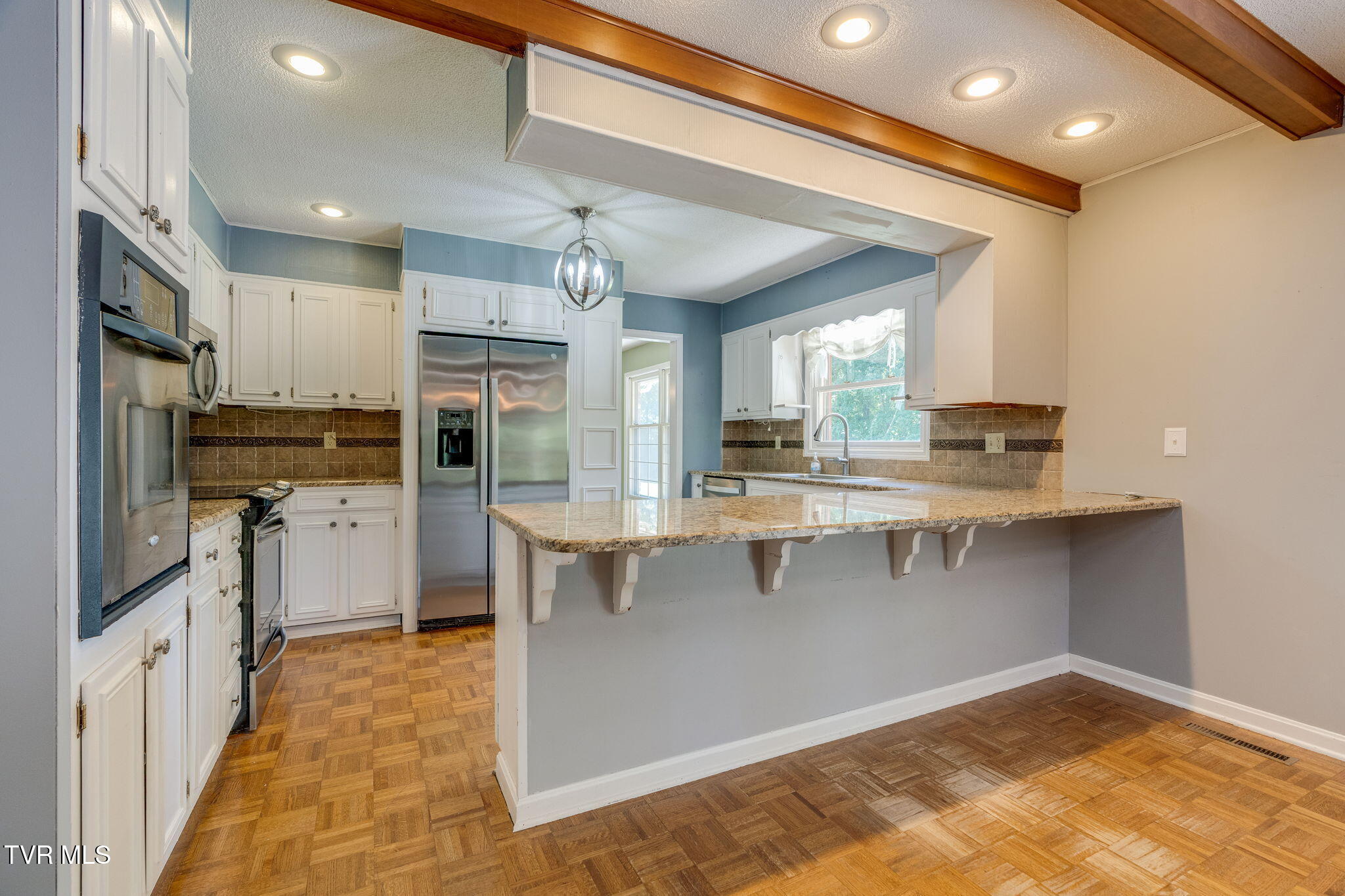 900 Jordan Road Elizabethton, TN 37643 - Photo 20 of 51 012