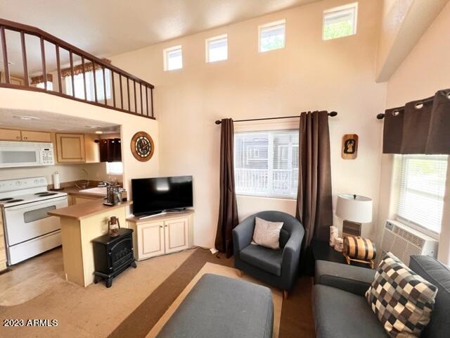 17550 South Munds Ranch Road, Unit 323 Munds Park, AZ 86017 - Photo 3 of 26 family room