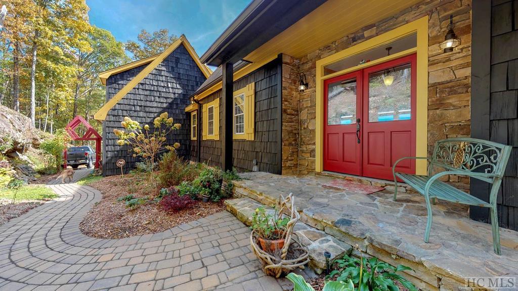 651 View Point Road Highlands, NC 28741 - Photo 1 of 1 Gallery Image 1