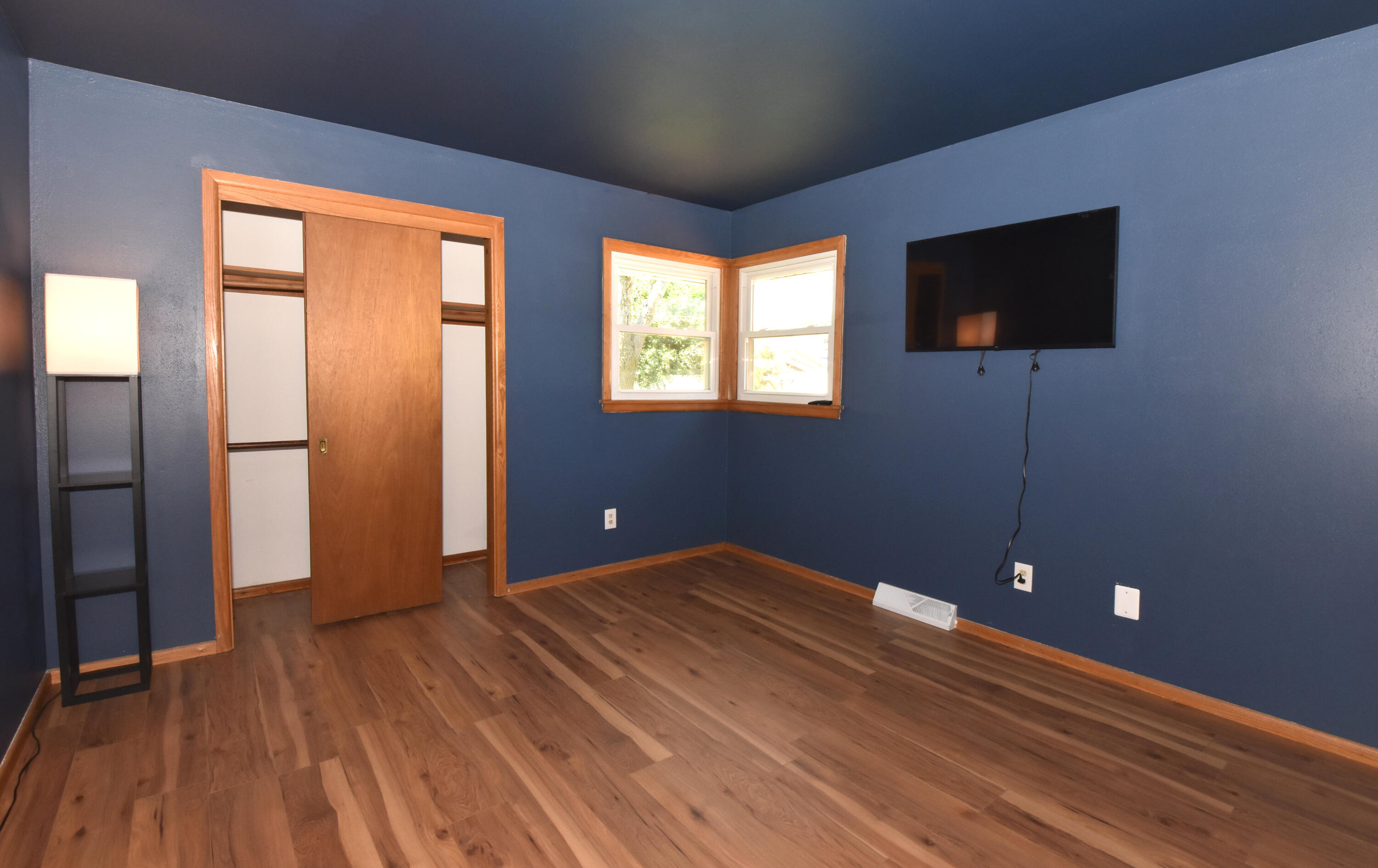 48 Virginia Street Racine, WI 53405 - Photo 22 of 47 Primary Bedroom