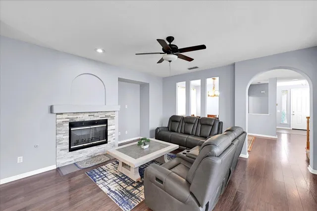 $569,900 | 341 Barnhart Circle, Sacramento, CA 95835