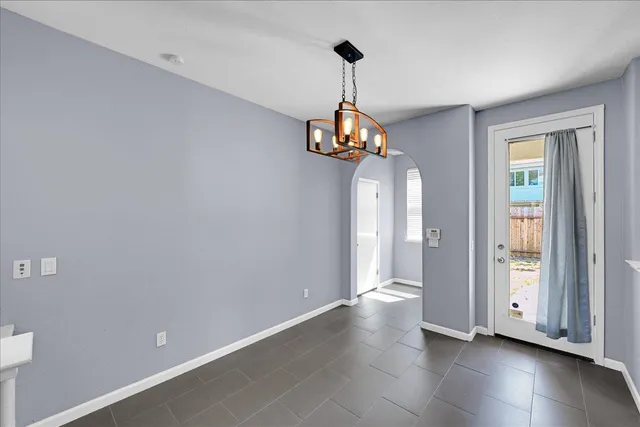 $569,900 | 341 Barnhart Circle, Sacramento, CA 95835