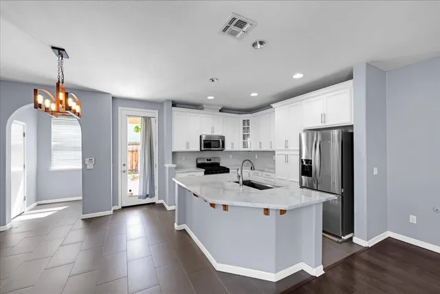 $569,900 | 341 Barnhart Circle, Sacramento, CA 95835