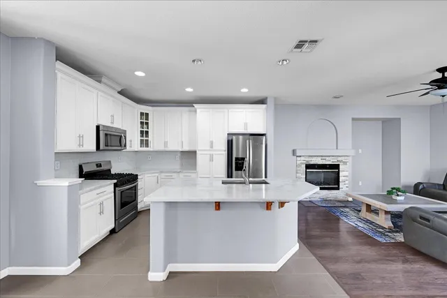 $569,900 | 341 Barnhart Circle, Sacramento, CA 95835