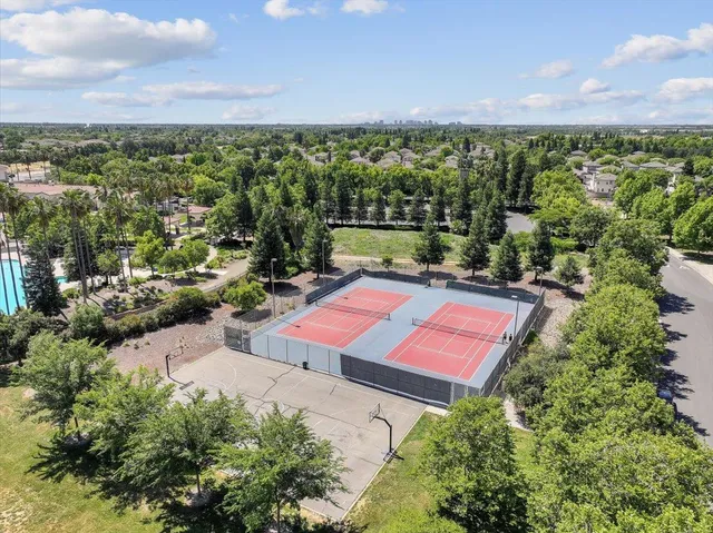 $569,900 | 341 Barnhart Circle, Sacramento, CA 95835