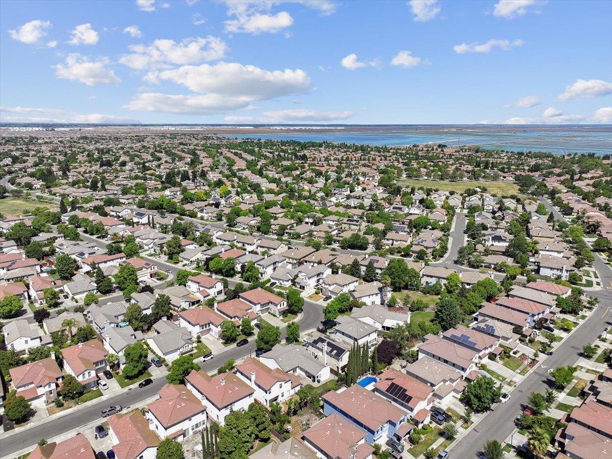 341 Barnhart Circle Sacramento, CA 95835 - Photo 49 of 55 an aerial view of a city