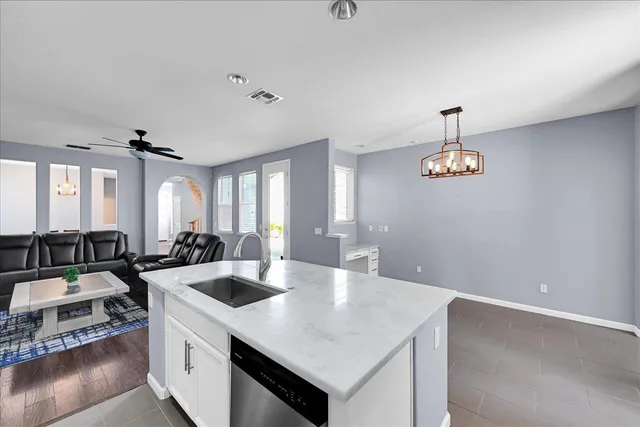 $569,900 | 341 Barnhart Circle, Sacramento, CA 95835