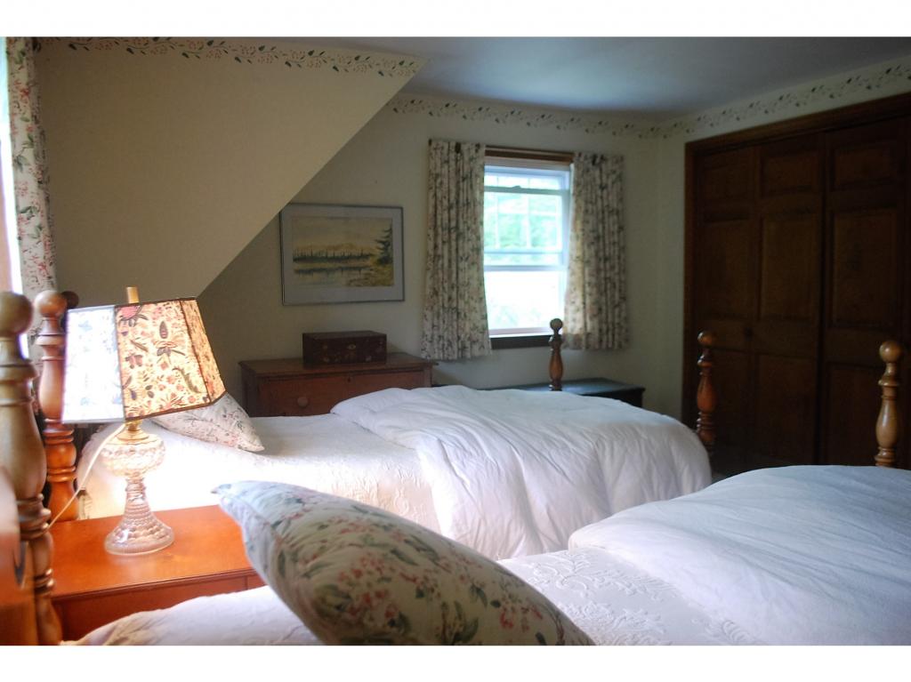 49 Jones Road Hillsborough, NH 03244 - Photo 24 of 34