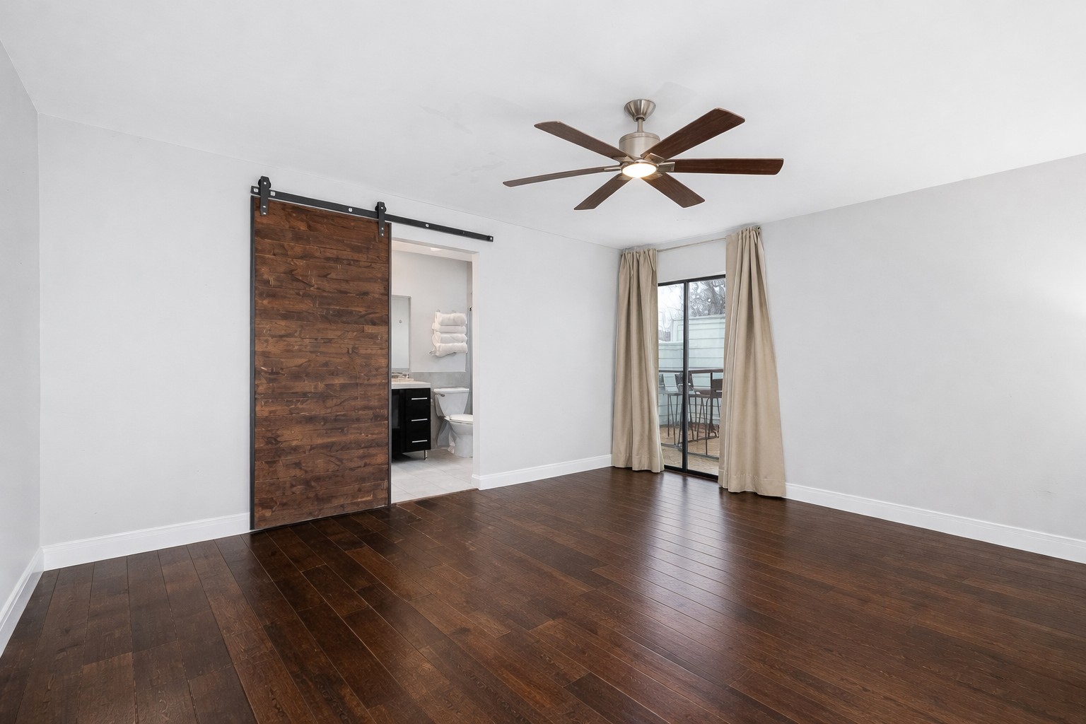 2507 Quarry Road, Unit E Austin, TX 78703 - Photo 14 of 17 unfurnished