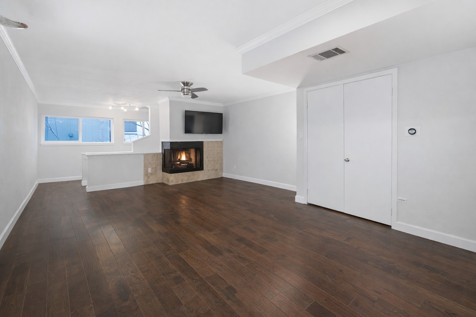 2507 Quarry Road, Unit E Austin, TX 78703 - Photo 15 of 17 unfurnished