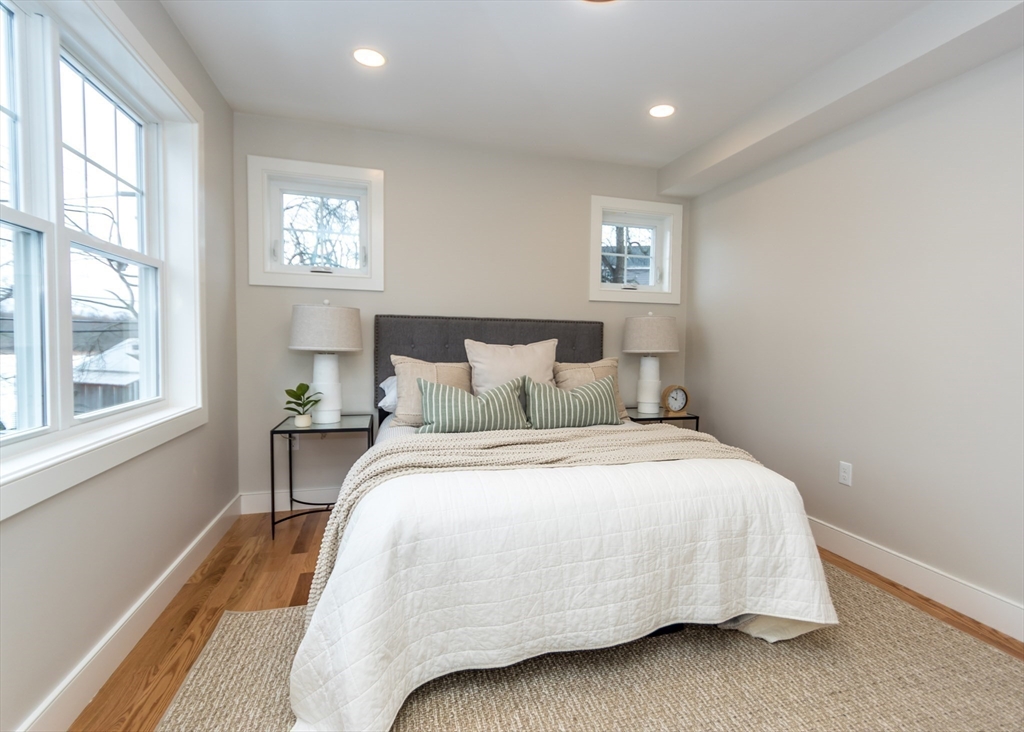 87 Hardy Pond Road Waltham, MA 02451 - Photo 15 of 36