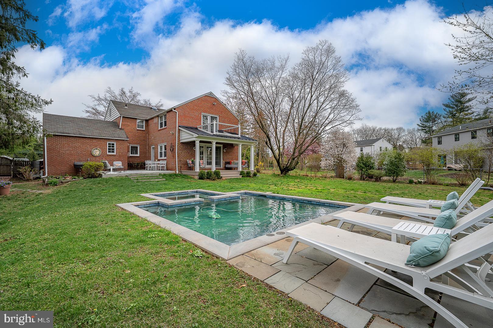 a view of a house with a big yard