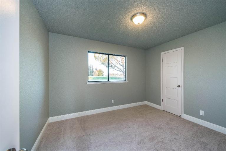 17715 La Canada Road Madera, CA 93636 - Photo 13 of 37 Gallery Image 13