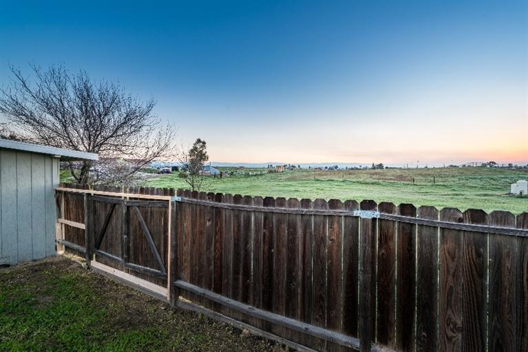 17715 La Canada Road Madera, CA 93636 - Photo 34 of 37 Gallery Image 34