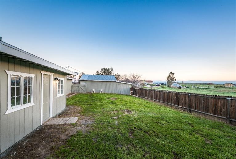 17715 La Canada Road Madera, CA 93636 - Photo 35 of 37 Gallery Image 35