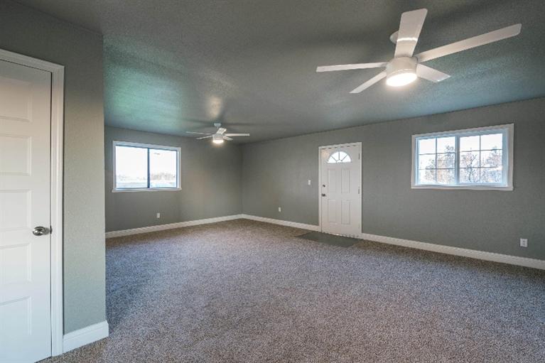 17715 La Canada Road Madera, CA 93636 - Photo 6 of 37 Gallery Image 6
