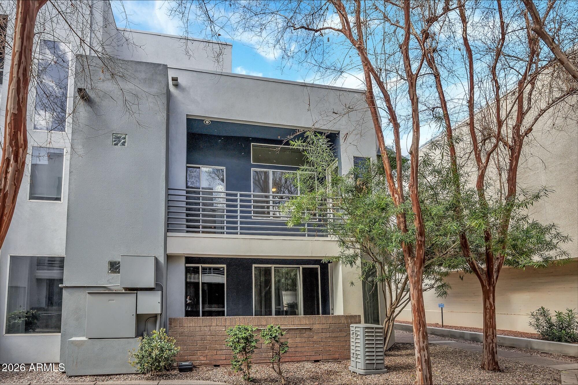 3633 North 3rd Avenue, Unit 2060 Phoenix, AZ 85013 - Photo 2 of 15 processed-79F50C96-AF10-4E83-B5B8-2C4FA5