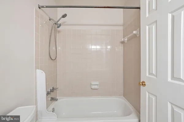 $3,800 | 9713 Waterline Drive, Burke, VA 22015