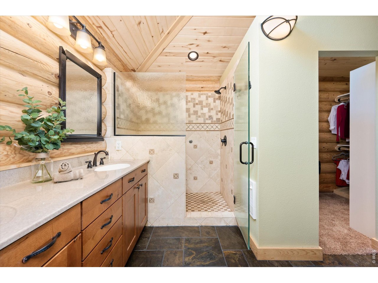 4119 Davis Ranch Road Bellvue, CO 80512 - Photo 26 of 47 Walk right in