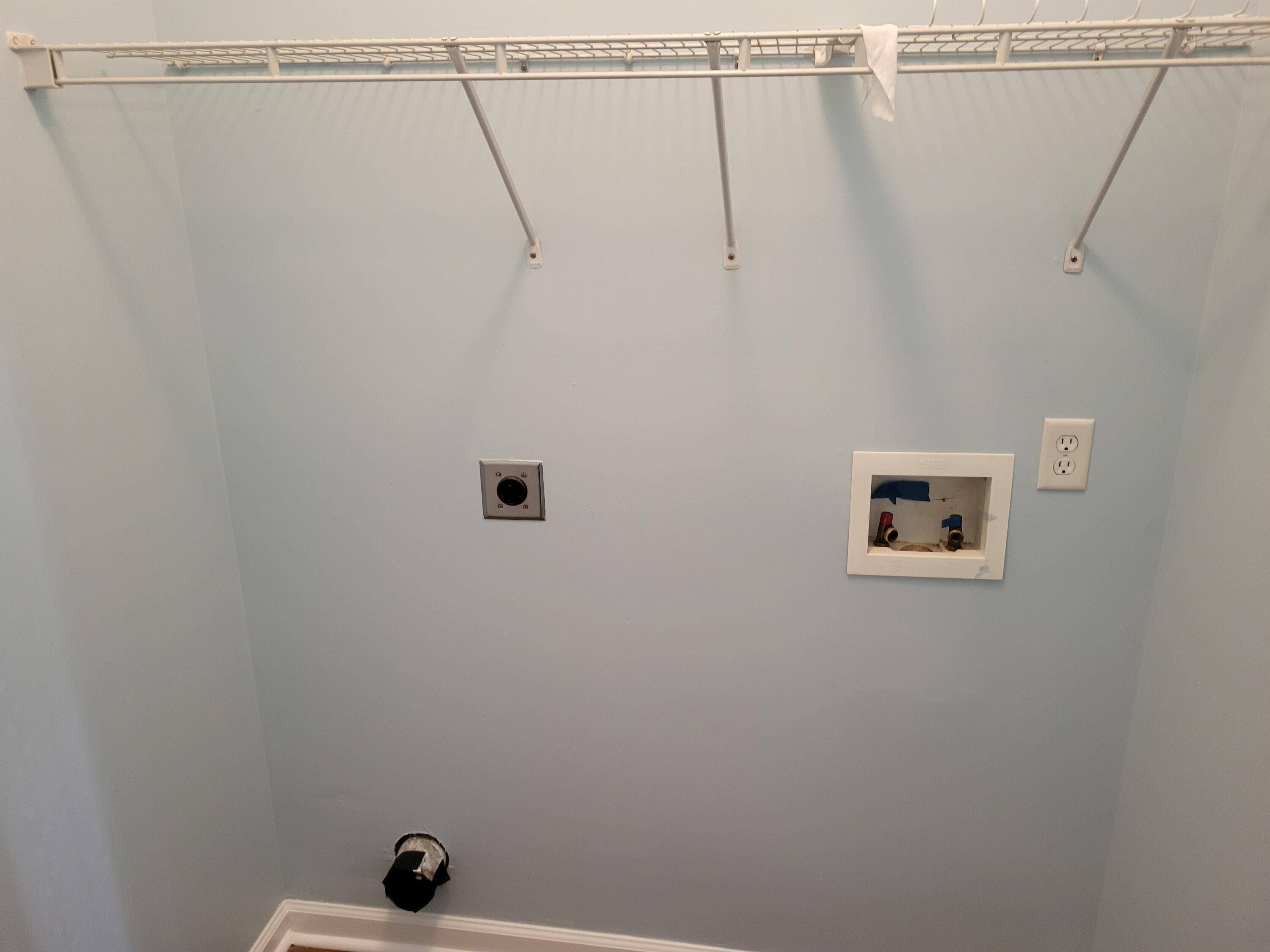 4745 Skillmaster Court North Charleston, SC 29418 - Photo 8 of 39 20240924_134306