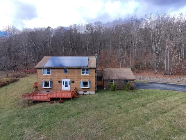$474,500 | 39 Armstrong Drive, Neversink, NY 12765