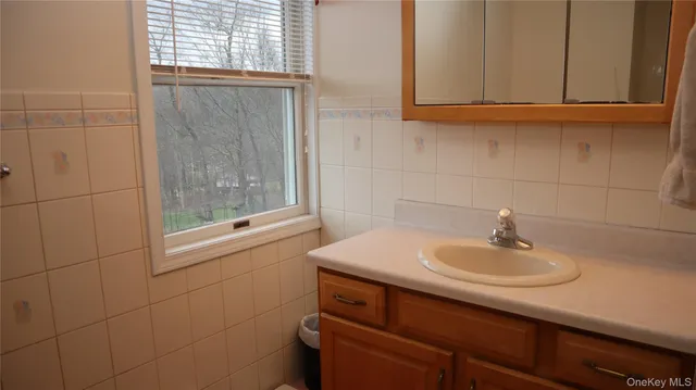 $474,500 | 39 Armstrong Drive, Neversink, NY 12765