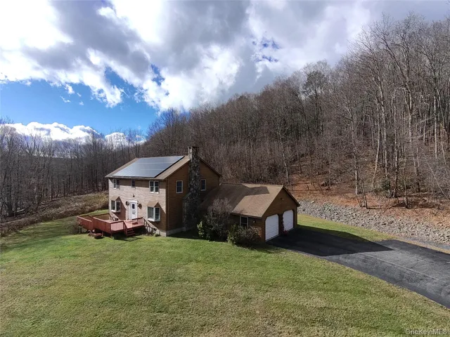 $474,500 | 39 Armstrong Drive, Neversink, NY 12765