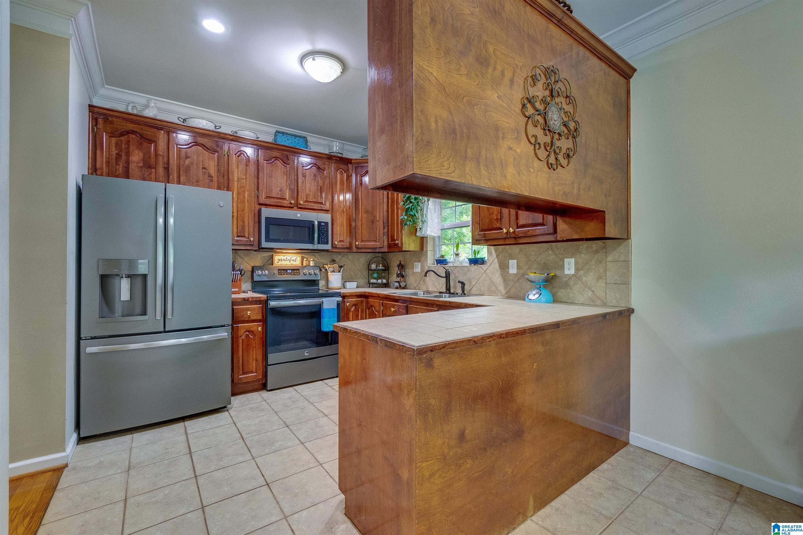 2565 Yellow Leaf Road Clanton, AL 35045 - Photo 14 of 53