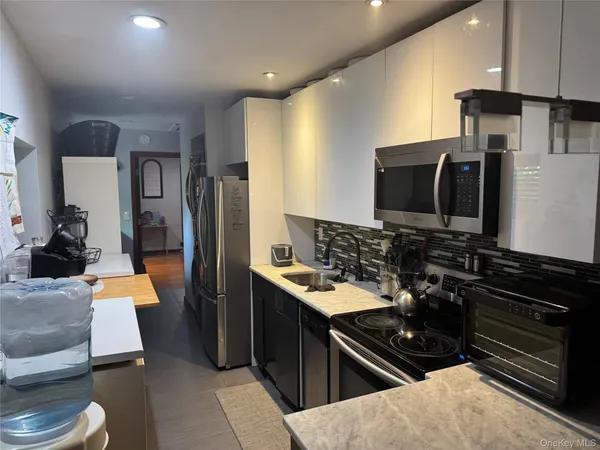 $3,800 | 749 East 224th Street | Wakefield