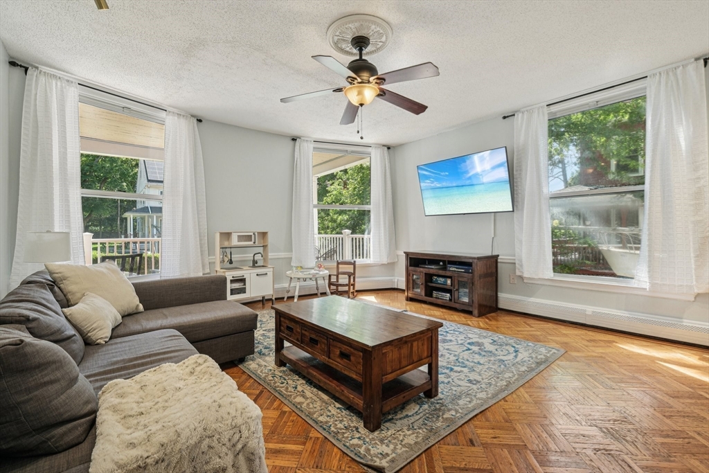 164 Ruthven Street, Unit 1 Boston, MA 02121 - Photo 11 of 35 Gallery Image 11