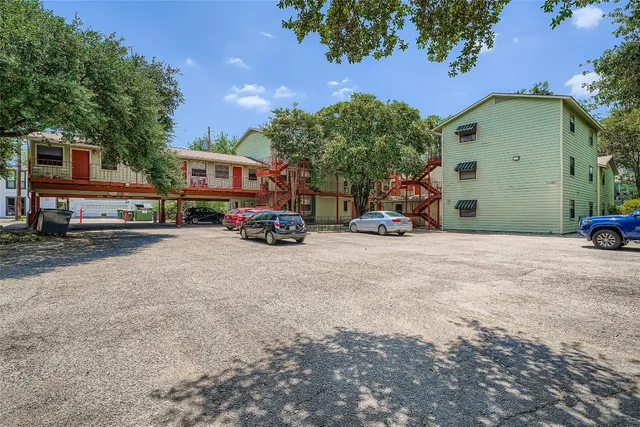 $130,000 | 4405 Avenue A, Unit 8, Austin, TX 78751