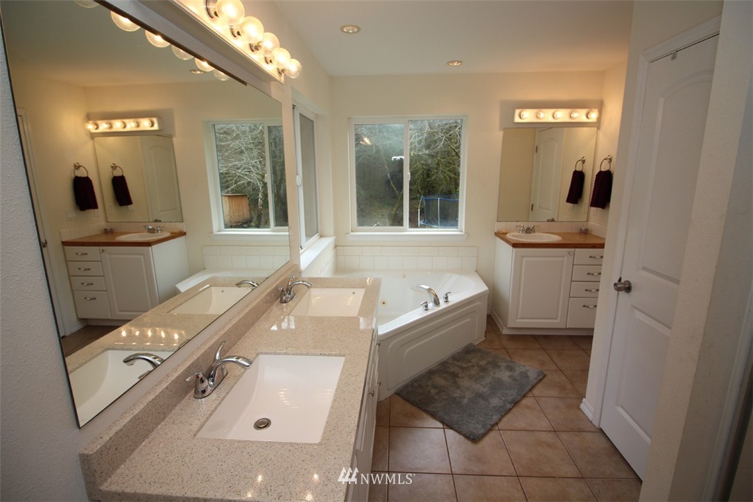 406 Manners Road Rochester, WA 98579 - Photo 13 of 23 Gallery Image 13