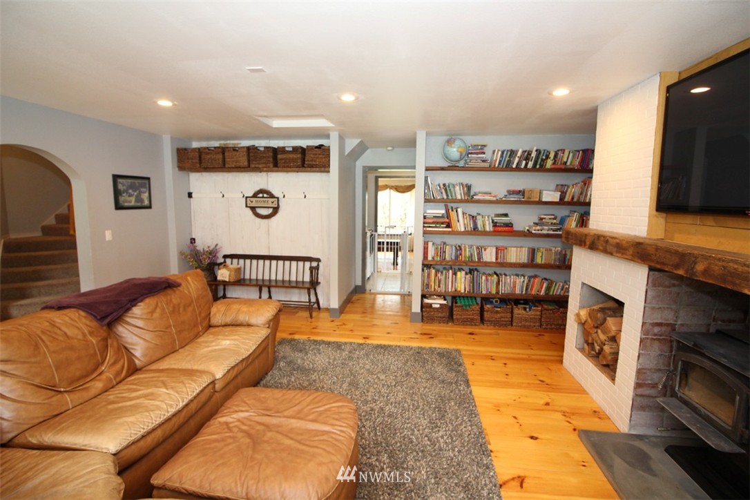 406 Manners Road Rochester, WA 98579 - Photo 8 of 23 Gallery Image 8