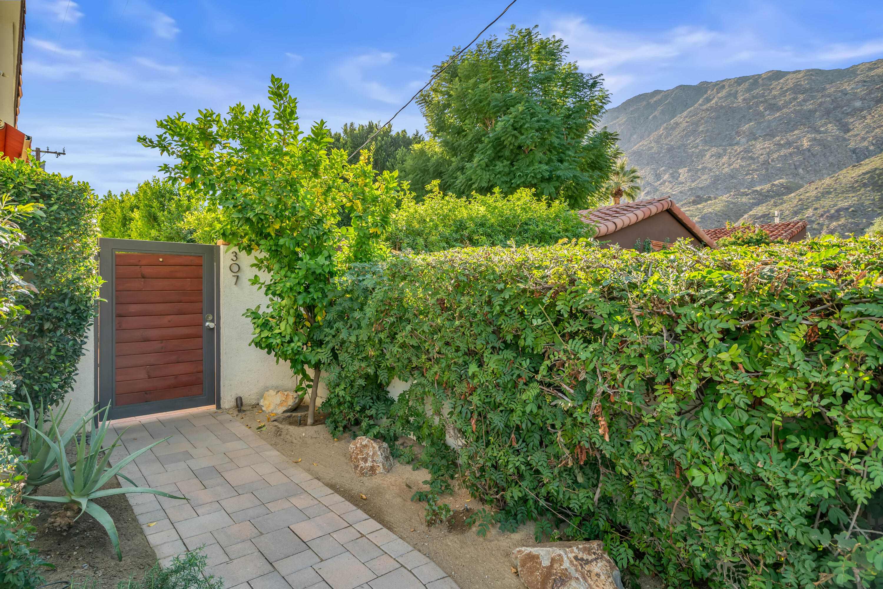307 West Arenas Road Palm Springs, CA 92262 - Photo 3 of 49 03-IMG-2