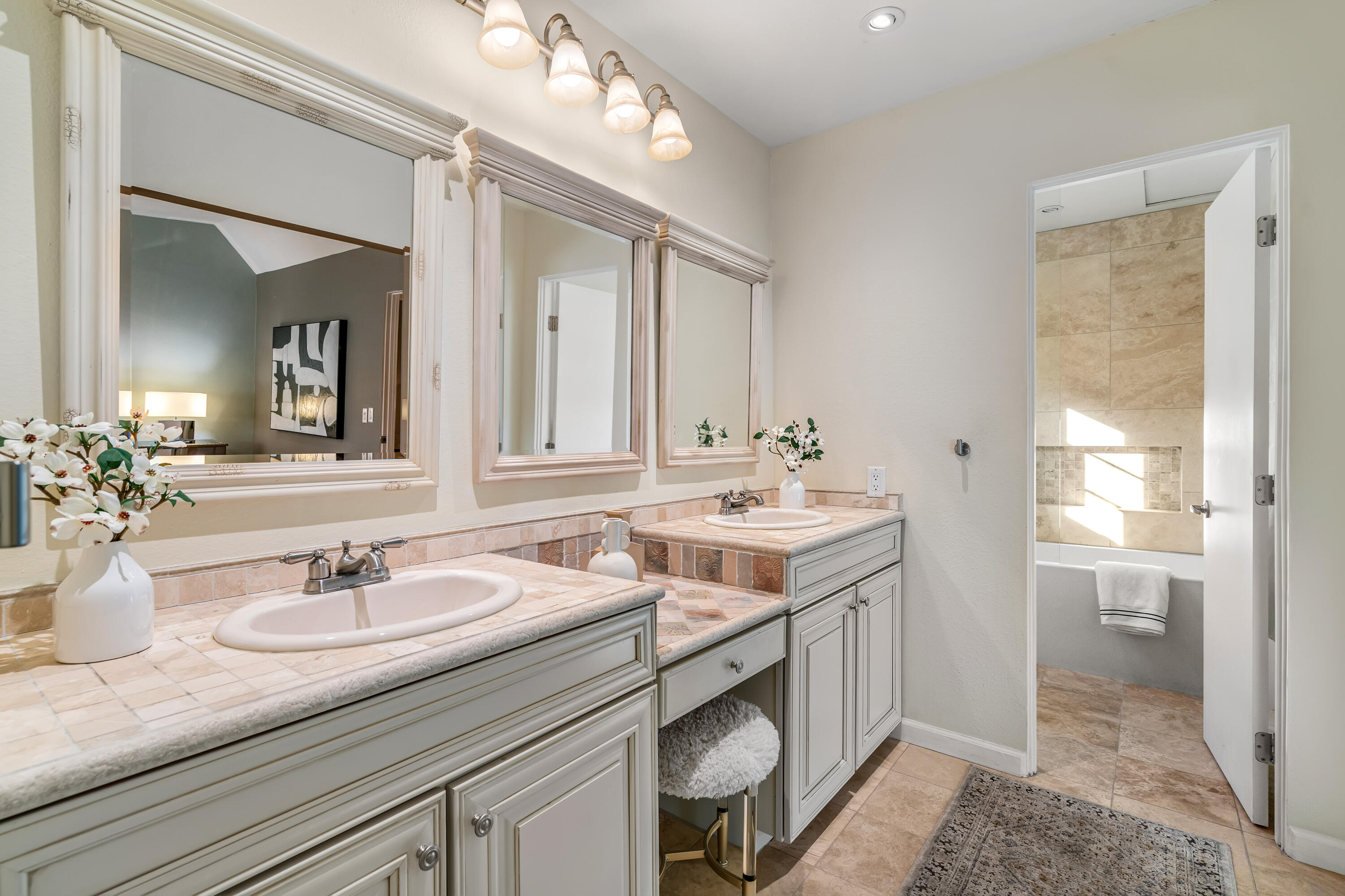 307 West Arenas Road Palm Springs, CA 92262 - Photo 33 of 49 33-IMG-33