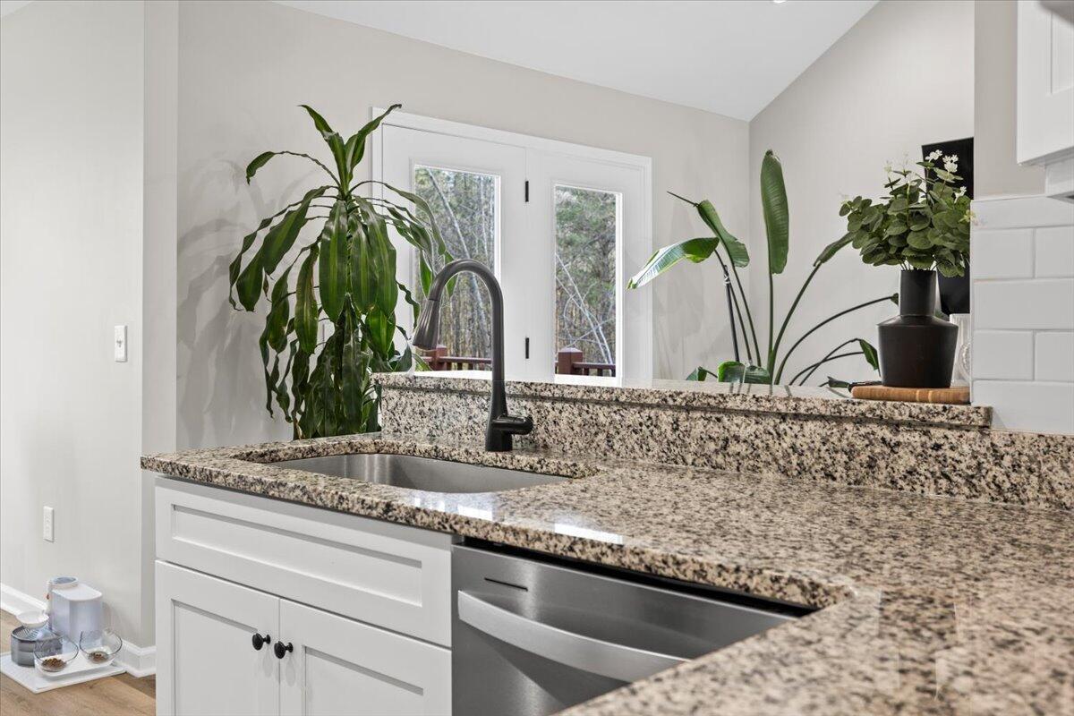 818 Bridges Road Tunnel Hill, GA 30755 - Photo 16 of 47 20-IMG_0497