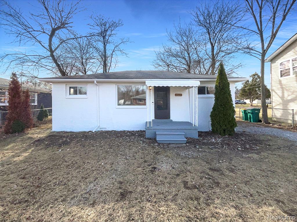 11340 Delano Street Romulus, MI 48174 - Photo 1 of 20