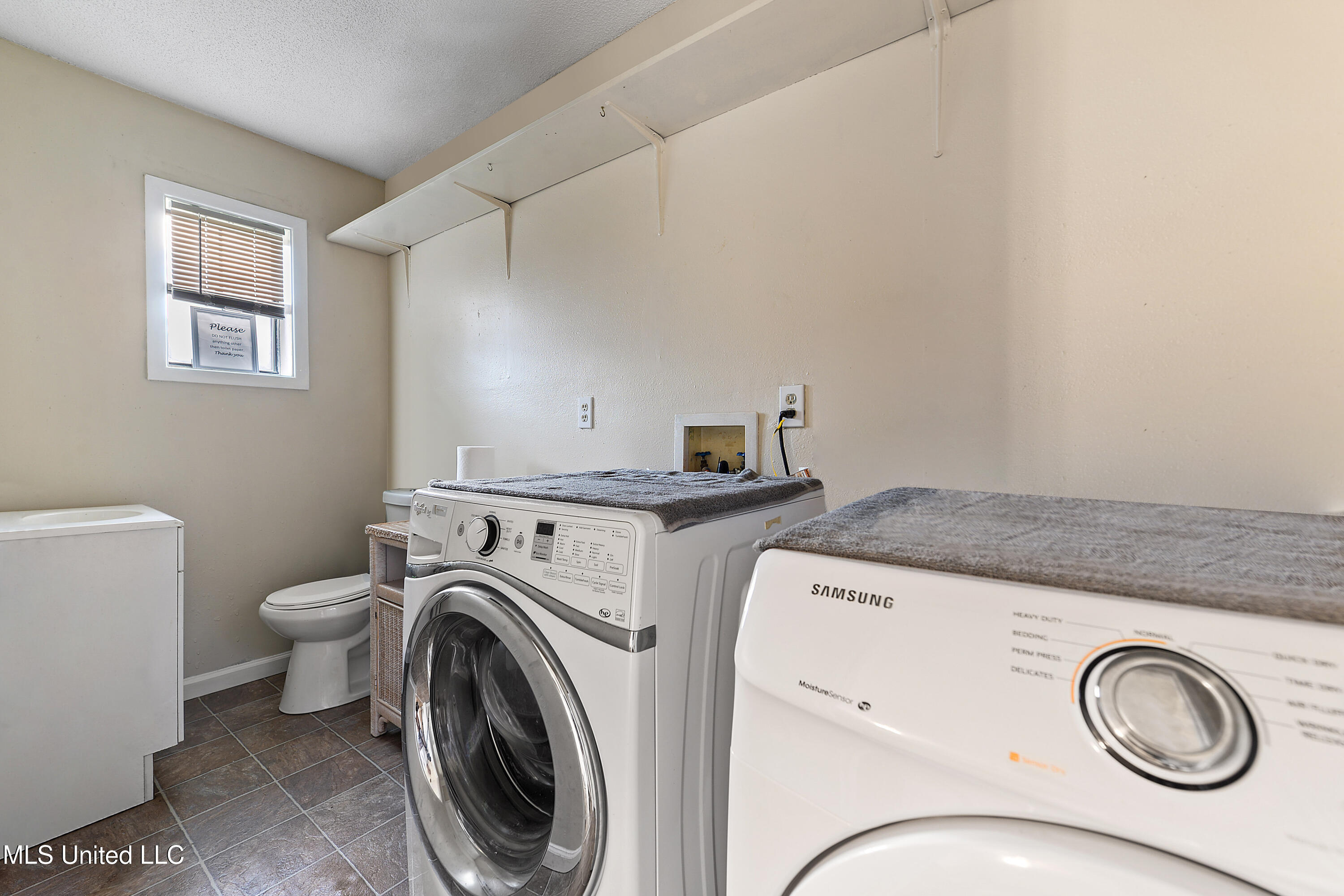 207 McCaughan Avenue Long Beach, MS 39560 - Photo 19 of 21 019