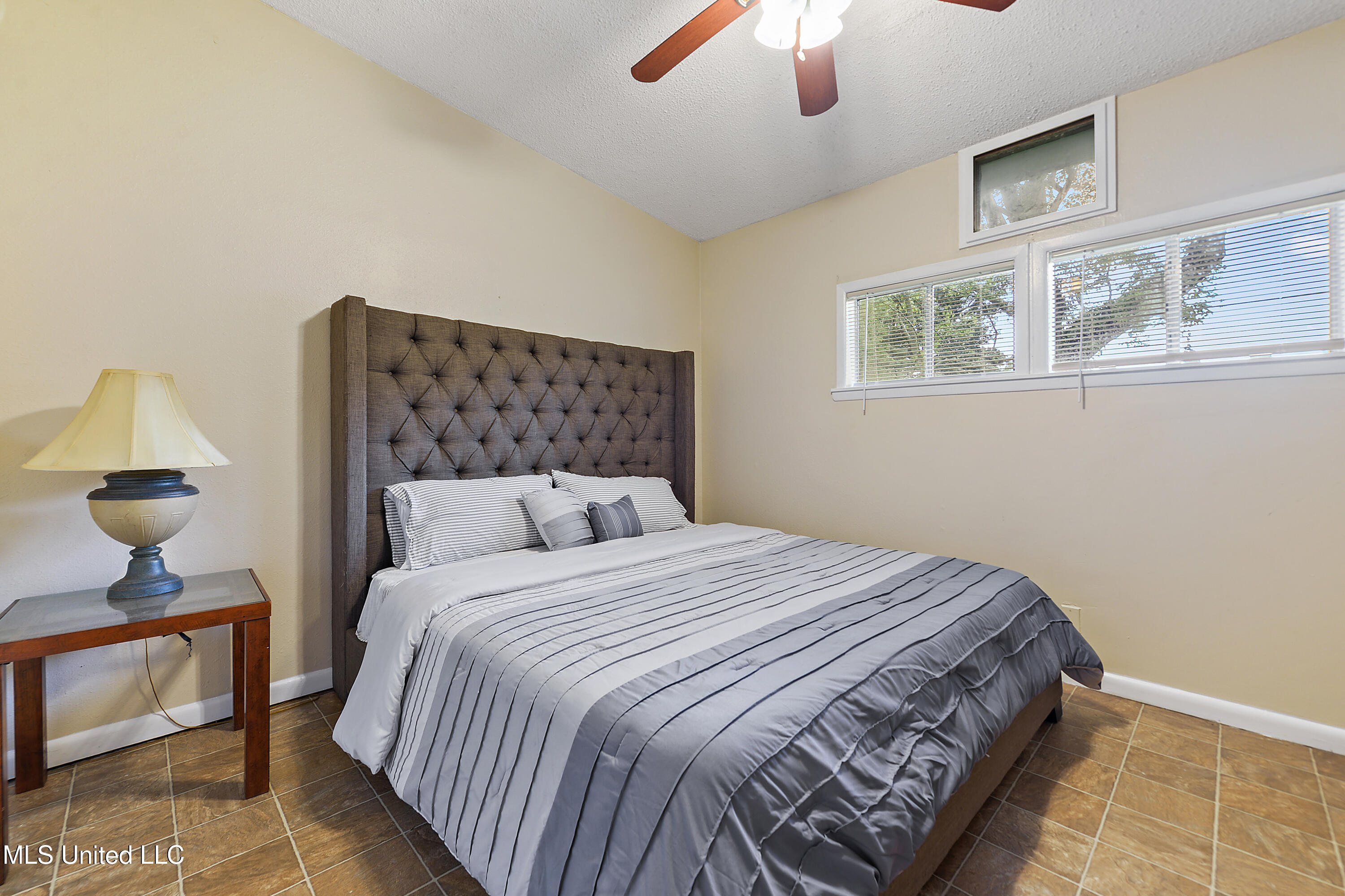 207 McCaughan Avenue Long Beach, MS 39560 - Photo 9 of 21 009