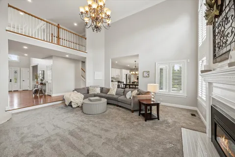 $1,250,000 | 2459 Fawn Lake Circle, Naperville, IL 60564