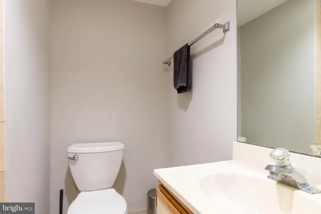 $279,000 | 1731 Willard Street Northwest, Unit 102, Washington, DC 20009