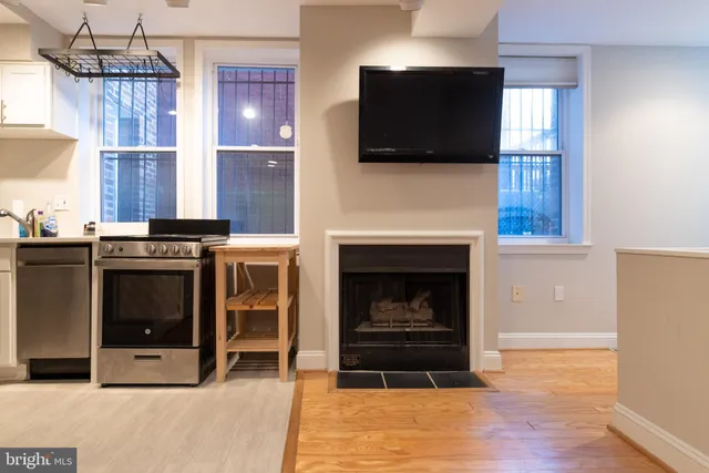 $279,000 | 1731 Willard Street Northwest, Unit 102, Washington, DC 20009