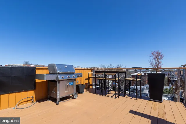 $279,000 | 1731 Willard Street Northwest, Unit 102, Washington, DC 20009