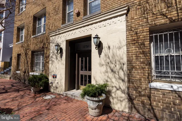 $279,000 | 1731 Willard Street Northwest, Unit 102, Washington, DC 20009