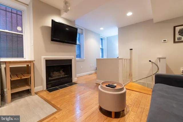 $279,000 | 1731 Willard Street Northwest, Unit 102, Washington, DC 20009
