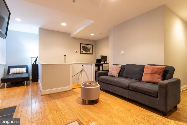 $279,000 | 1731 Willard Street Northwest, Unit 102, Washington, DC 20009